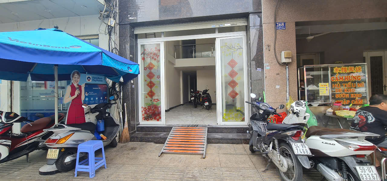 Cho thuê nhà Mặt Tiền Lũy Bán Bích 64m², 6Lầu - THANG MÁY - Ảnh 2
